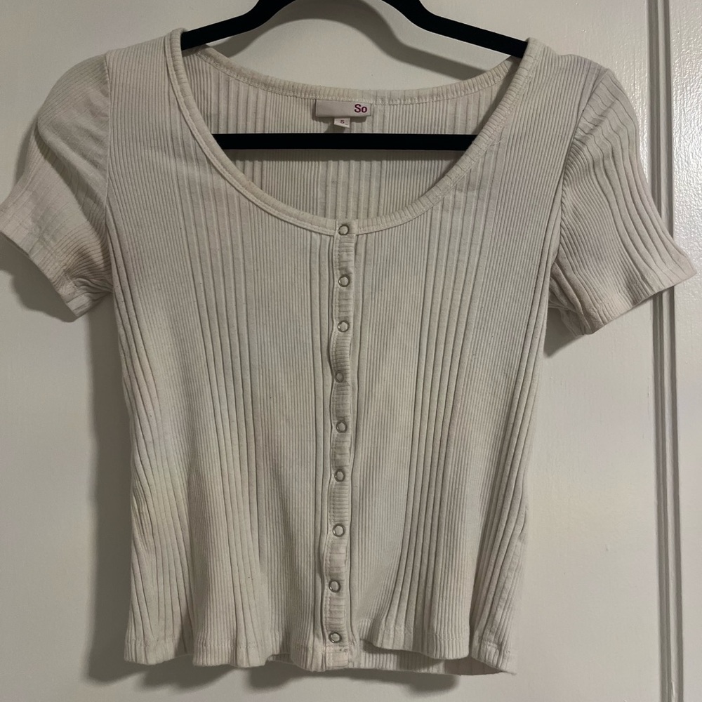 SO Women's Ivory Ribbed Button-Up Top